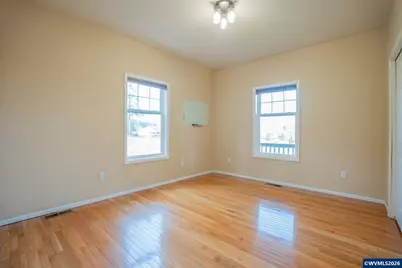 37274 Fawn Dr, Lebanon, OR 97355 - Photo 17