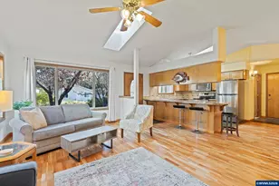 1420 SW Fairway Dr, Waldport, OR 97394 - Photo 5