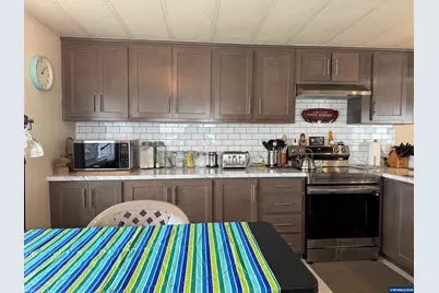 204 Cascade Dr #9, Lebanon, OR 97355 - Photo 11