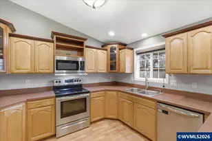 425 Timber St SE, Albany, OR 97322 - Photo 13