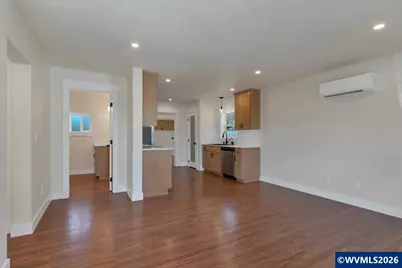 319 SW Church St, Dallas, OR 97338 - Photo 7