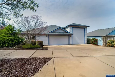 1115 Skookum Dr, Silverton, OR 97381 - Photo 5