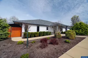 1115 Skookum Dr, Silverton, OR 97381 - Photo 3