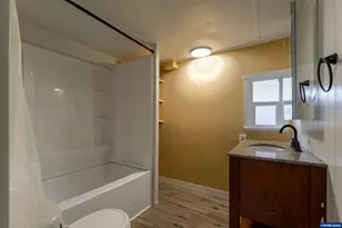 502 N 8th #17 St, Philomath, OR 97370 - Photo 13