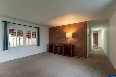 502 N 8th #17 St, Philomath, OR 97370 - Photo 3