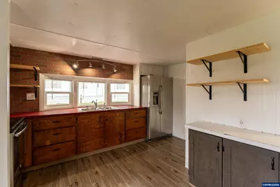 502 N 8th #17 St, Philomath, OR 97370 - Photo 5