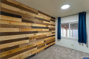 502 N 8th #17 St, Philomath, OR 97370 - Photo 9