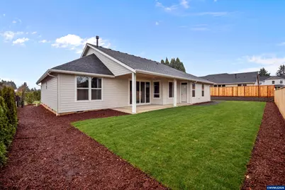 315 NE Clay St, Sublimity, OR 97385 - Photo 37