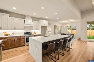 315 NE Clay St, Sublimity, OR 97385 - Photo 11