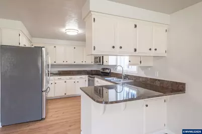 2925 43rd Av SE, Albany, OR 97322 - Photo 3