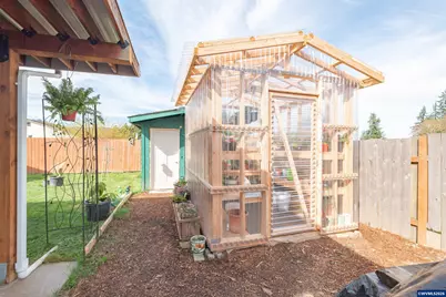 2629 S 9th St, Lebanon, OR 97355 - Photo 23