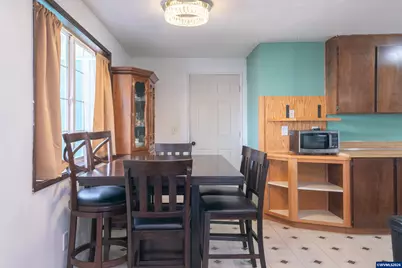 2629 S 9th St, Lebanon, OR 97355 - Photo 5