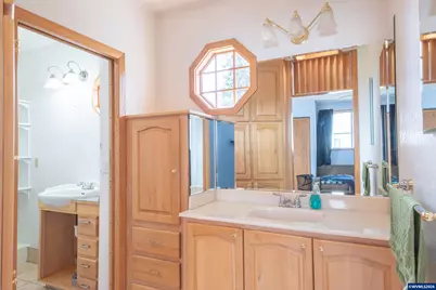 2629 S 9th St, Lebanon, OR 97355 - Photo 21
