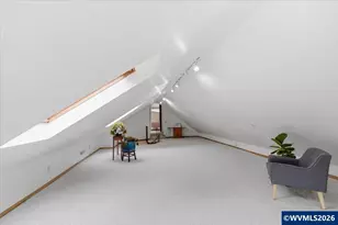 932 Olive Way E, Monmouth, OR 97361 - Photo 25