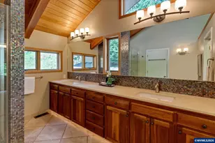 4255 Eola Dr NW, Salem, OR 97304 - Photo 25