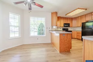 3325 Quail Pl, Lebanon, OR 97355 - Photo 17