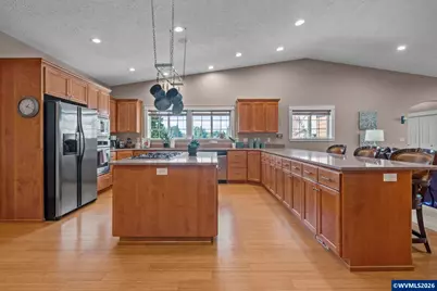 5960 Montevallo St SE, Salem, OR 97306 - Photo 9