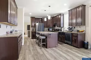 1205 37th Ave, Sweet Home, OR 97386 - Photo 9