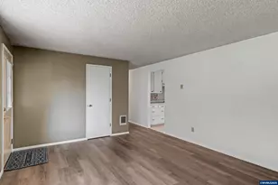 4075 Ridgecrest Av NW, Albany, OR 97321 - Photo 9