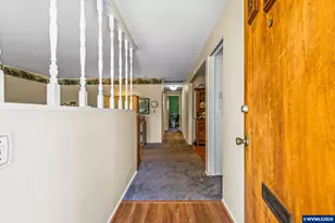 2355 Laurel Ave NE, Salem, OR 97301 - Photo 5