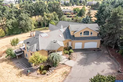 7002 Rainbow Dr SE, Salem, OR 97302 - Photo 1