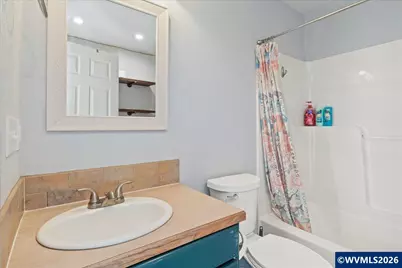 763 18th St NE, Salem, OR 97301 - Photo 17