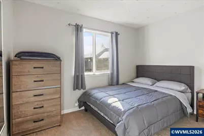 763 18th St NE, Salem, OR 97301 - Photo 13