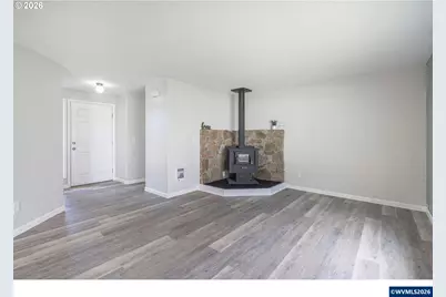 127 SW Poplar Ct, McMinnville, OR 97128 - Photo 13