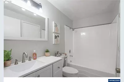 127 SW Poplar Ct, McMinnville, OR 97128 - Photo 21