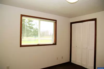 500 Hausman Av, Brownsville, OR 97327 - Photo 13