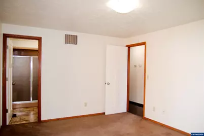 500 Hausman Av, Brownsville, OR 97327 - Photo 21