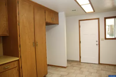 500 Hausman Av, Brownsville, OR 97327 - Photo 23