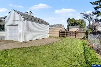 1098 SW 13th Av, Albany, OR 97321 - Photo 27