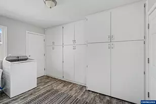 1098 SW 13th Ave, Albany, OR 97321 - Photo 15