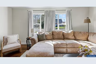 1098 SW 13th Av, Albany, OR 97321 - Photo 9