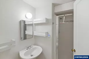 590 College St S, Monmouth, OR 97361 - Photo 37