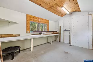 91638 Horse Creek Rd, McKenzie Bridge, OR 97413 - Photo 39