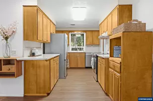 91638 Horse Creek Rd, McKenzie Bridge, OR 97413 - Photo 13