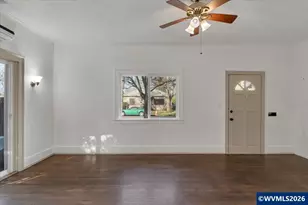 696 Breys Ave NE, Salem, OR 97301 - Photo 9