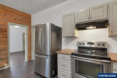 696 Breys Av NE, Salem, OR 97301 - Photo 13