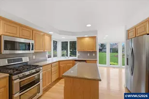 702 Castle Pines Dr N, Keizer, OR 97303 - Photo 13