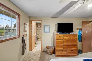 640 S Pershing St, Mount Angel, OR 97362 - Photo 23