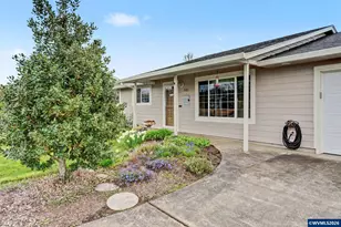 640 S Pershing St, Mount Angel, OR 97362 - Photo 3