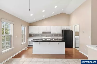 13491 SW Summerwood Dr, Portland, OR 97223 - Photo 9