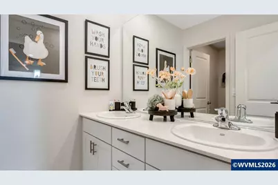 105 Greencrest St NE, Salem, OR 97301 - Photo 23