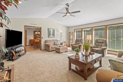 2102 78th Dr SE, Salem, OR 97317 - Photo 5