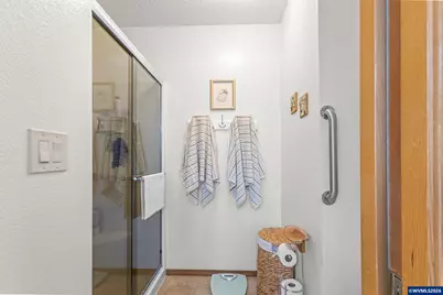 2102 78th Dr SE, Salem, OR 97317 - Photo 15