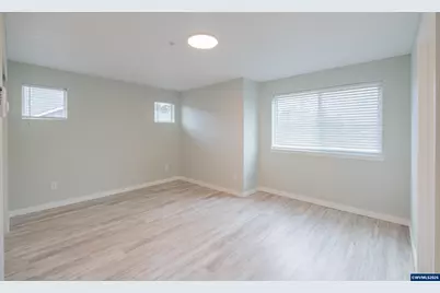 13001 S Cromptons Ln, Molalla, OR 97038 - Photo 17