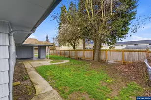 4389 Lancaster Dr NE, Salem, OR 97305 - Photo 33