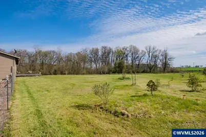 978 Meadows Ln, Jefferson, OR 97352 - Photo 37